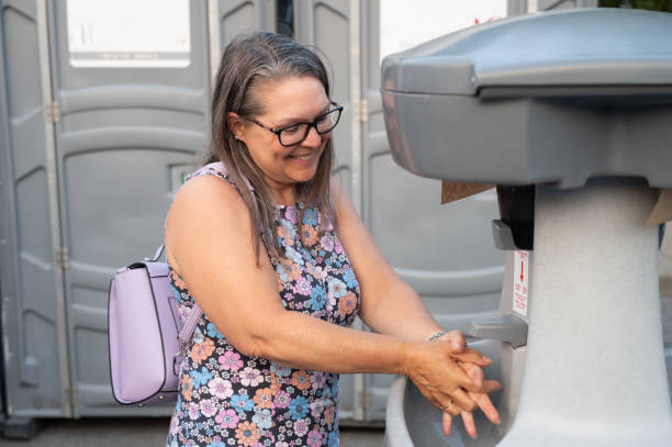 Best Luxury portable toilet rental  in Chino Valley, AZ